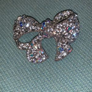 Rhinestone bow brooch